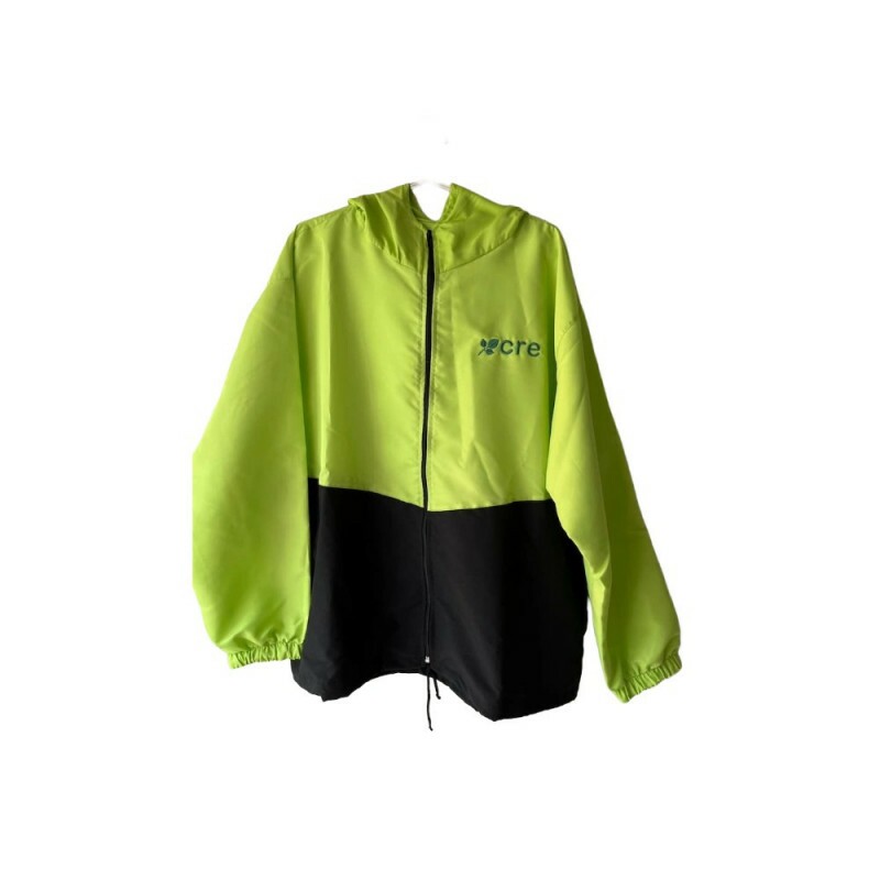 Jaqueta preta/verde de microf s/forro cre Jaqueta preta/verde de microf s/forro cre